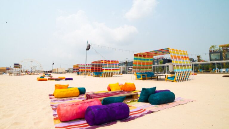 The Box Beach (SOL Oniru): Guide And Review (What to know)