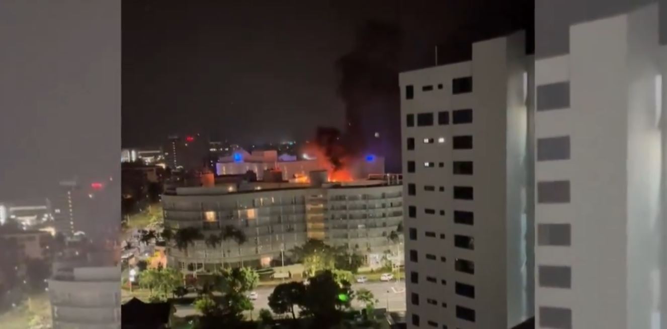 Helicopter Crashes Into Hilton Hotel in Cairns