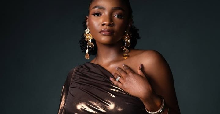 Simi Demands Justice Over Leaked Ibom Air Video, Calls Out Airport Staff for Privacy Breach