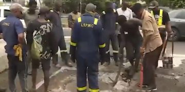 Manhole on Bank Anthony Way