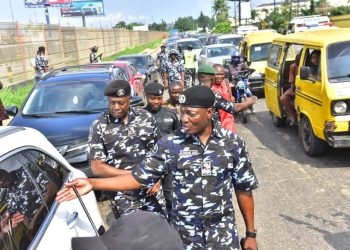 Lagos Commissioner of Police CP Olohundare Jimoh overseeing tinted glass enforcement operation