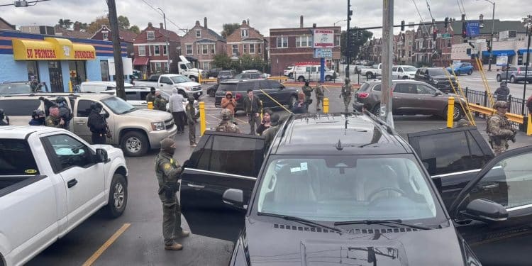 chicago little village