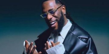 “I Only Want Rich Fans” – Burna Boy Sparks Outrage After Kicking Couple Out of Concert