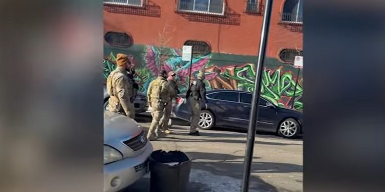 Border Patrol Chief Bovino Seen as Federal Agents Make Chicago Area Arrests