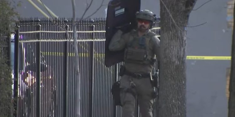 Chicago Police: SWAT Responding to Northwest Side Disturbance