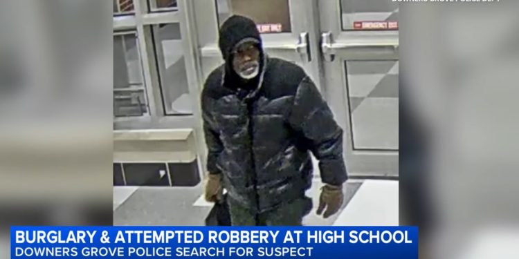 Downers Grove High School Intruder Sought After Attempted Robbery