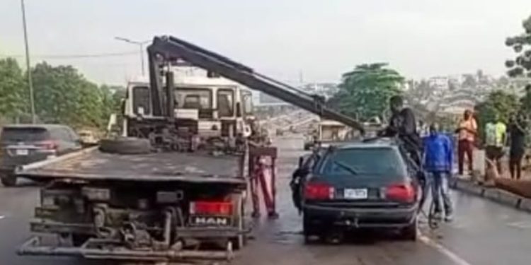 Family of Three Killed in Otedola Bridge Crash, Truck Driver Flees