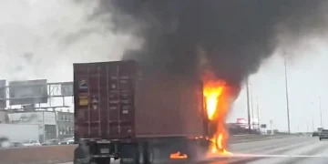 Semi-Truck Fire Shuts Down I-55 Outbound Lanes Near Chicago's South Side