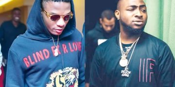 Davido Stops AfroNation Show to Honour Wizkid’s Late Mother in Emotional Moment