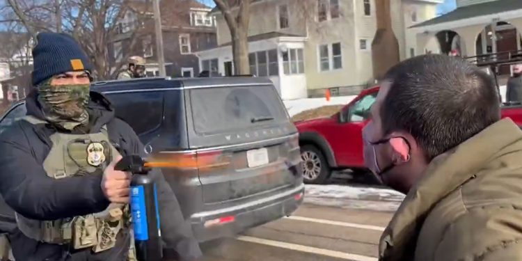DHS Agents Use Tear Gas on Minneapolis Residents After Car Crash