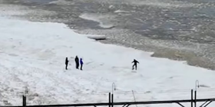 Danger on Lake Michigan: Video Shows Adults and Children Slipping on Unstable Ice