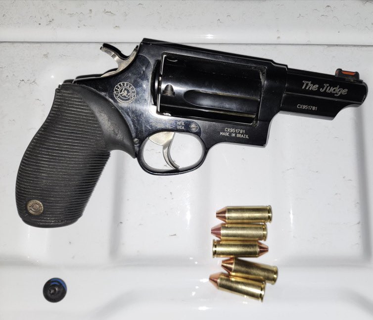 U.S. Citizen Arrested After Assaulting Officers With Firearm During Minneapolis Riot