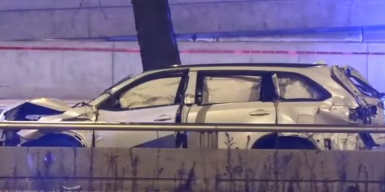 Woman Dead, 4 Injured in DuSable Lake Shore Drive Crash