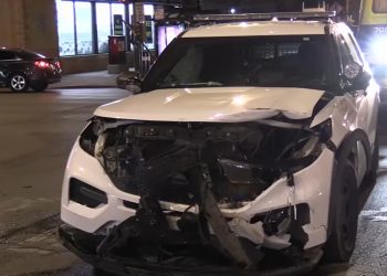 3 Chicago Officers Hospitalized After Squad Cars Collide in Lawndale
