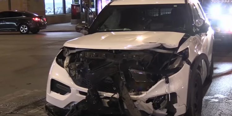 3 Chicago Officers Hospitalized After Squad Cars Collide in Lawndale
