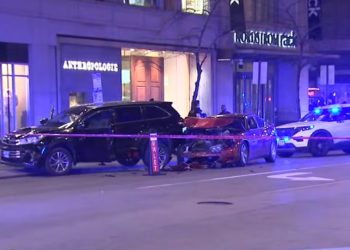 Woman Shot Near Magnificent Mile During Near North Side Drive-By