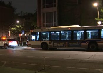 CTA Bus Driver Escapes Knifepoint Kidnapping on Near North Side