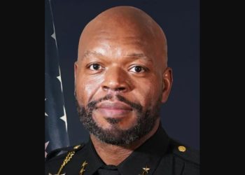New Chicago Police Chief Earl Mayo Arrested After Selling Evidence Gun to Pawn Shop