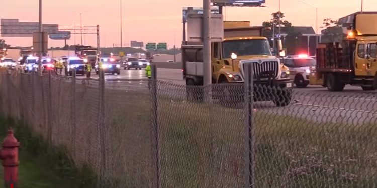 Chicago Tollway Worker Killed While Fixing Potholes on I-294 Near Des Plaines