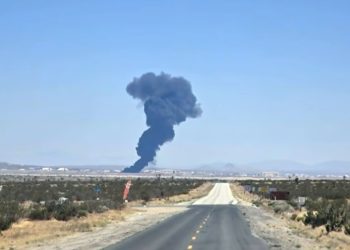 8 Killed After B-52 Bomber Crashes at Edwards Air Force Base